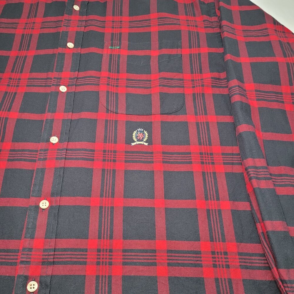 Tommy Hilfiger Plaid Shirt Embroidered Lion Crest Red Black Large Preppy Vintage - Picture 2 of 11